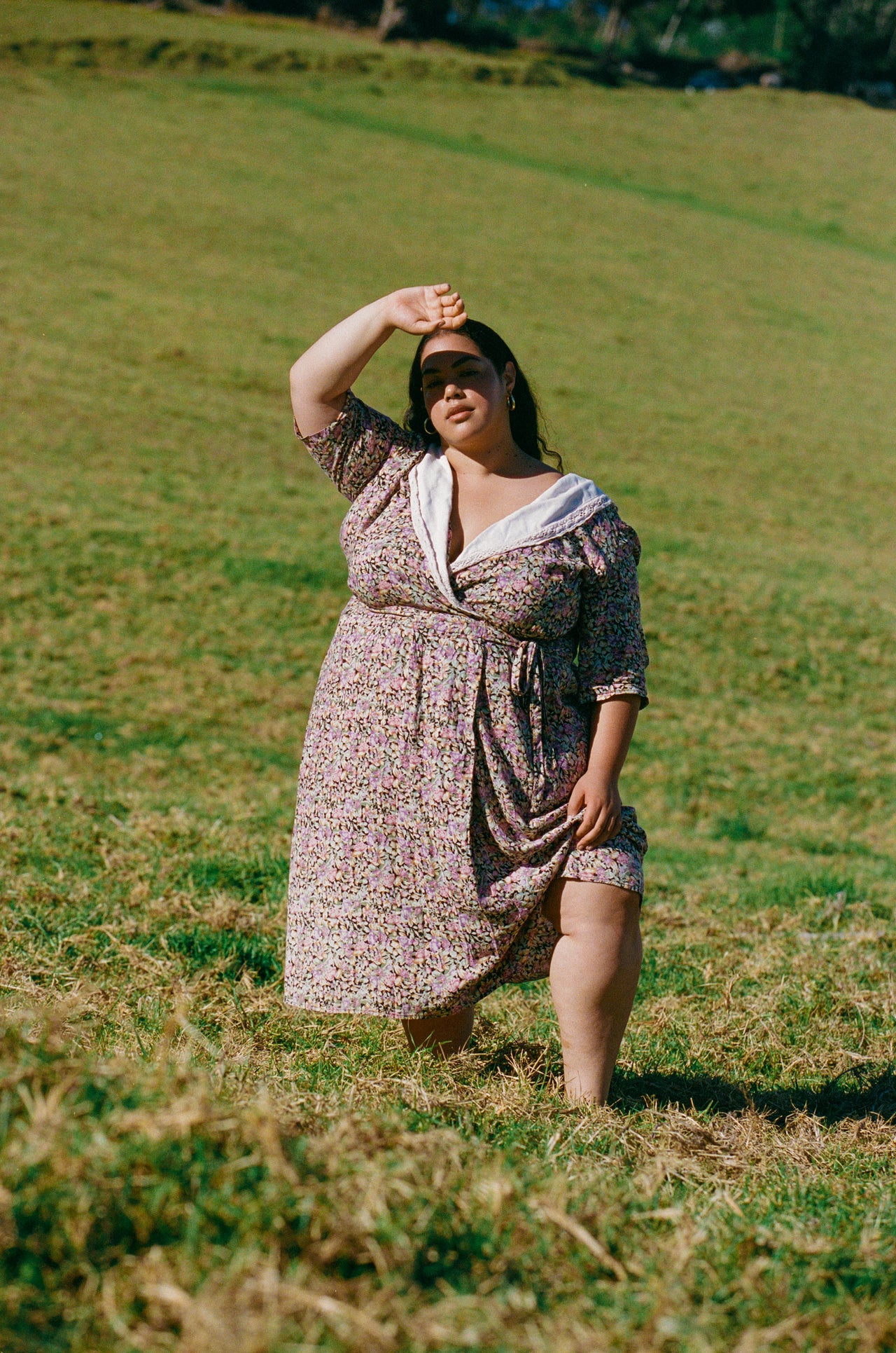 tūtū floral dress with lace collar