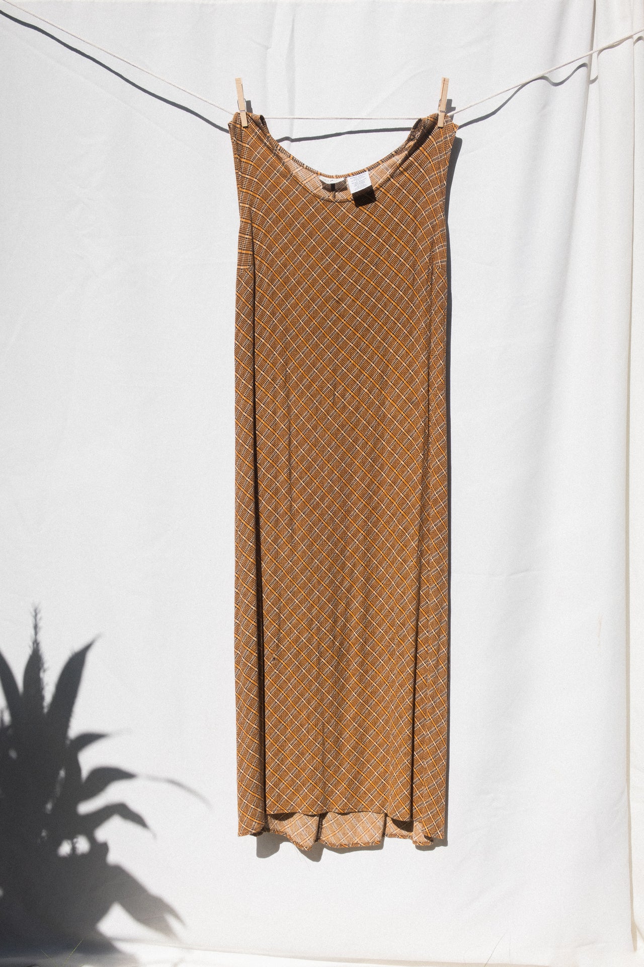 brown and black midi shift dress